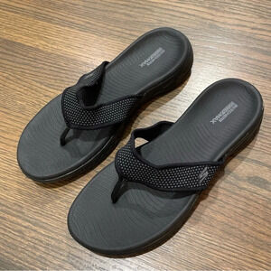 Skechers Mens Flip-Flop Sandals Black size 10